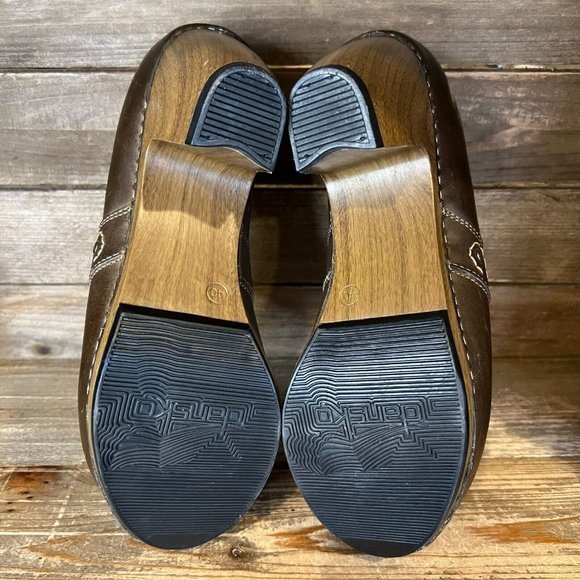 Womens Dansko Riki Brown Leather Studded Slip On‎ Heeled Clogs Shoes Size 40 GUC - Picture 5 of 7